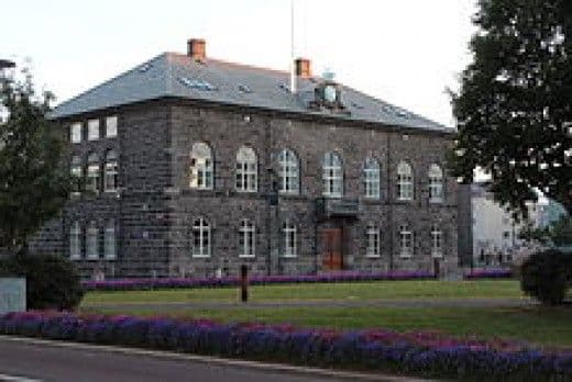 Hvað segja framboðin?