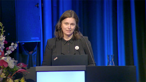 Emelía Guðmundsdóttir í pontu