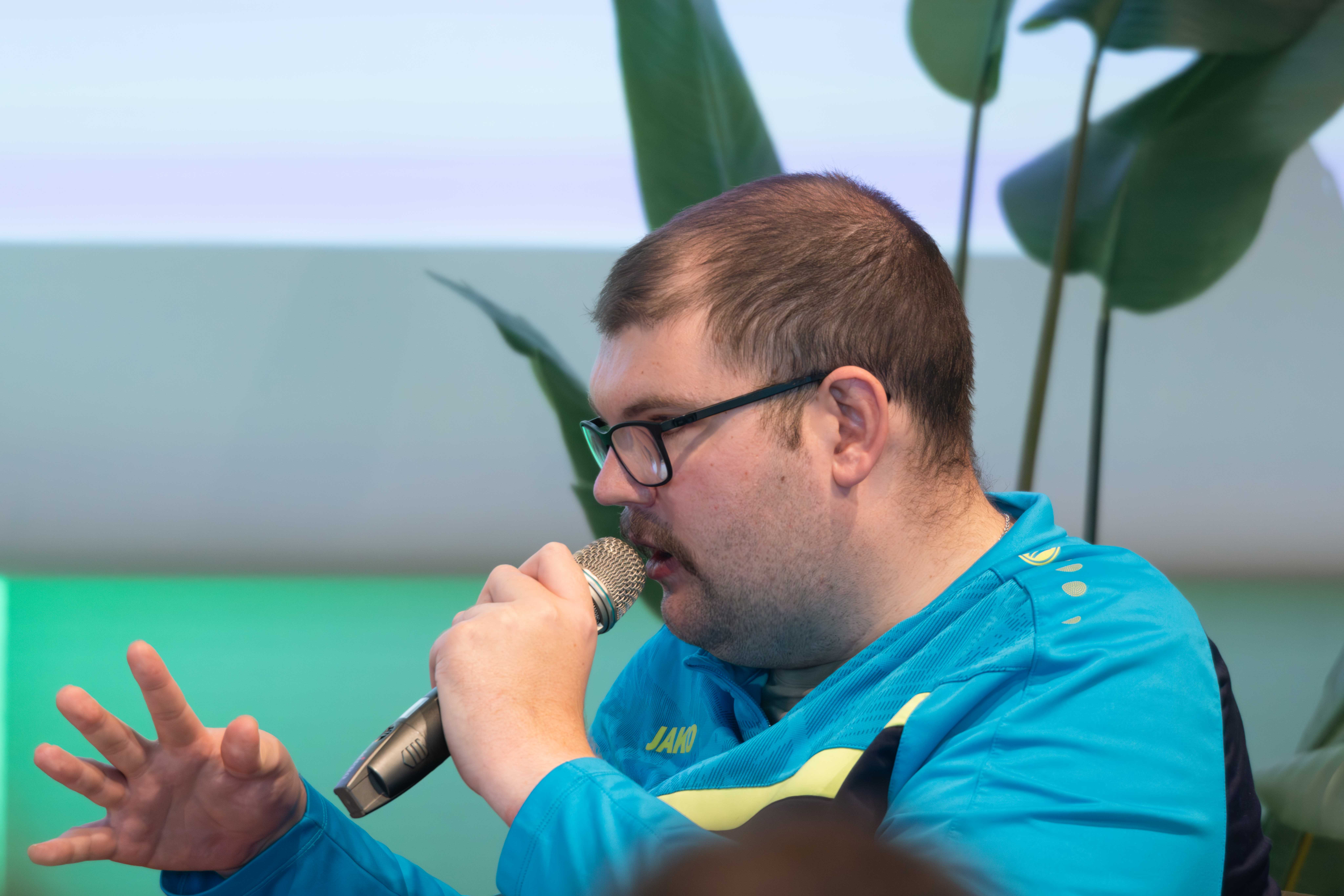 Atli Már Haraldsson Zebitz stýrir sófaspjalli