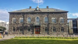 Ný sýn? – Nýir tímar?