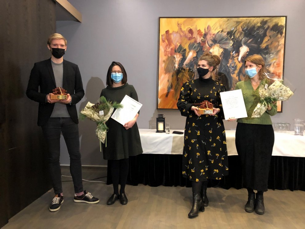 Verðlaunahafar Múrbrjótsins 2020, f.v. Geir Finnsson og Tinna Isebarn frá LUF, Steinunn Ólína Haflið…