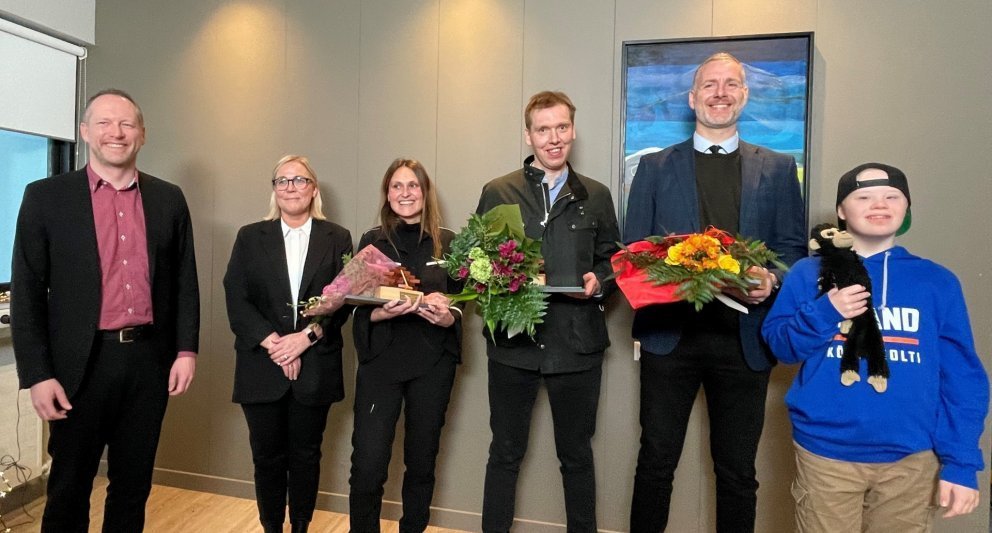 Vinningshafar Múrbrjótsins 2021; Þórir Gunnarsson, Harpa Björnsdóttir og Kristinn Jónasson. Guðmundu…