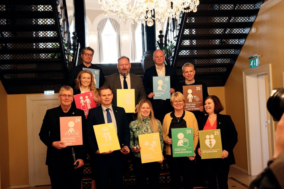 Nýskipaðir talsmenn barna á Alþingi