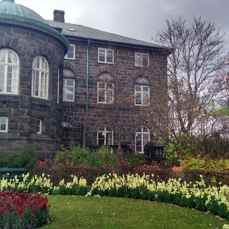 Bætt lífskjör fyrir 8.645 kr.? Orð og efndir í frumvarpi til fjárlaga vegna ársins 2020