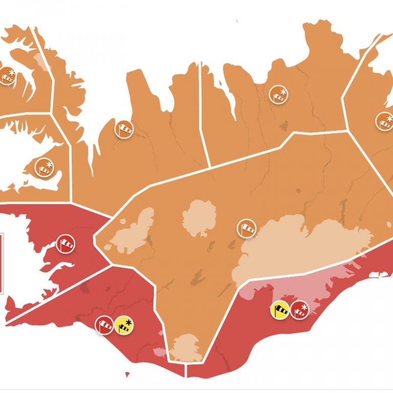 Lokað vegna veðurs