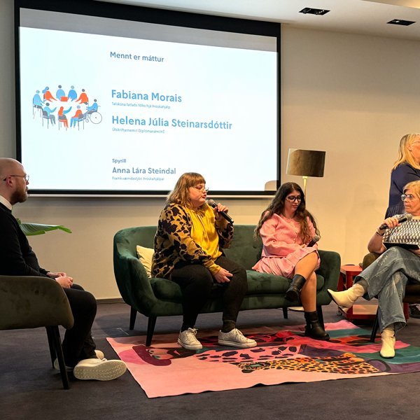 Hvað með okkur? Vel heppnað málþing