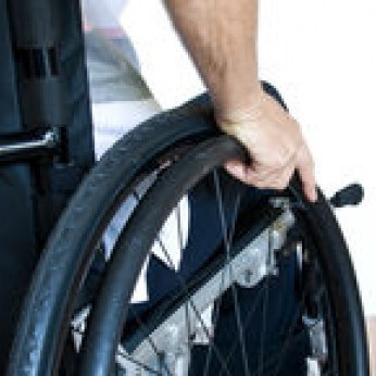 Hjálpartækjaverkstæði á Egilsstöðum og Ísafirði.