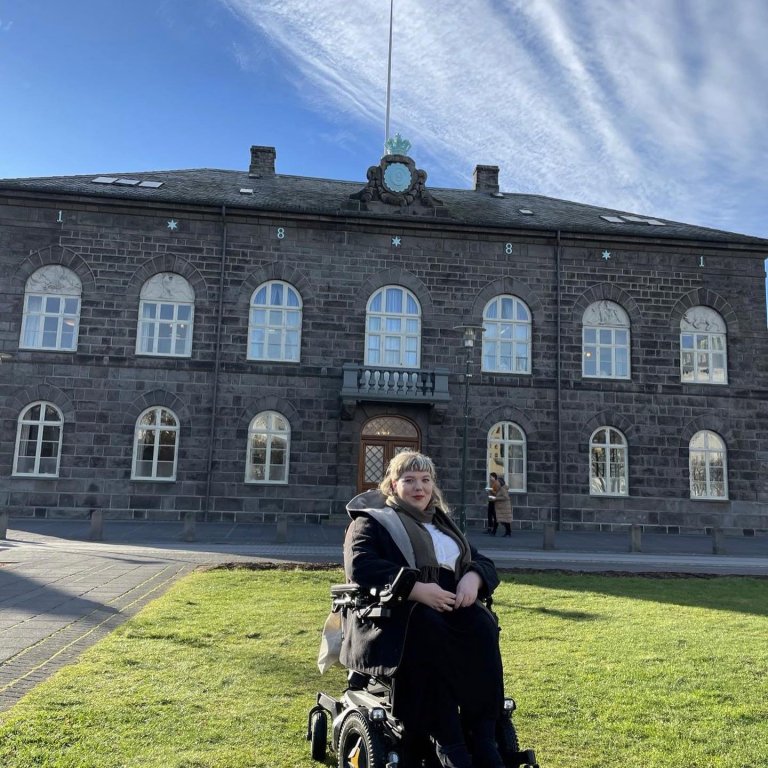 Inga Björk verður í hlutverki alþingismanns þessa vikuna.